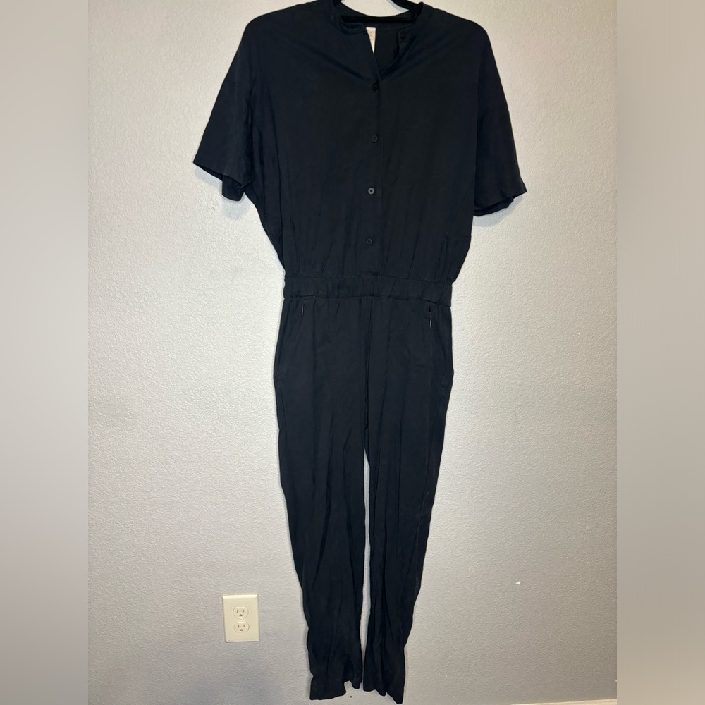 Lululemon black modal Perfectly Poised short-sleeved jumpsuit size 4